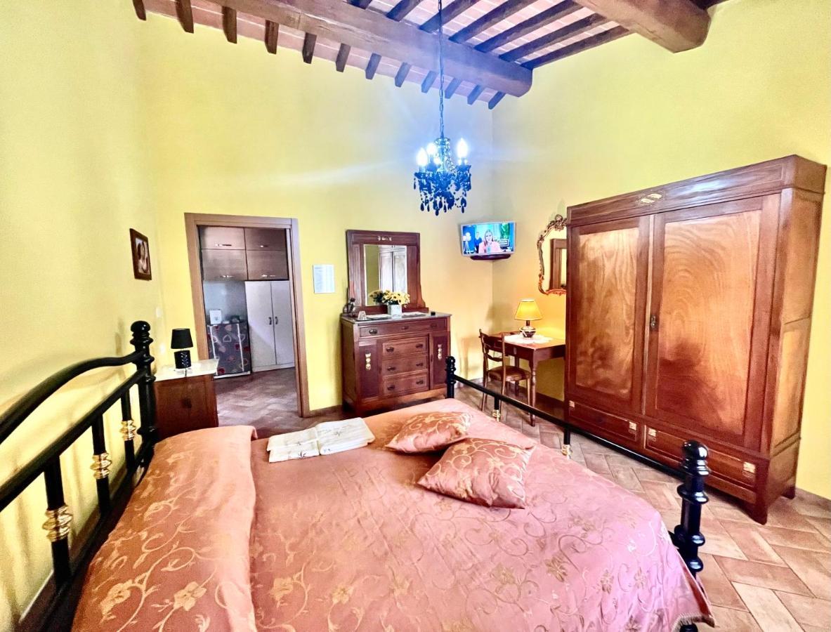 Agriturismo Rosa Dei Venti Pomarance Bagian luar foto