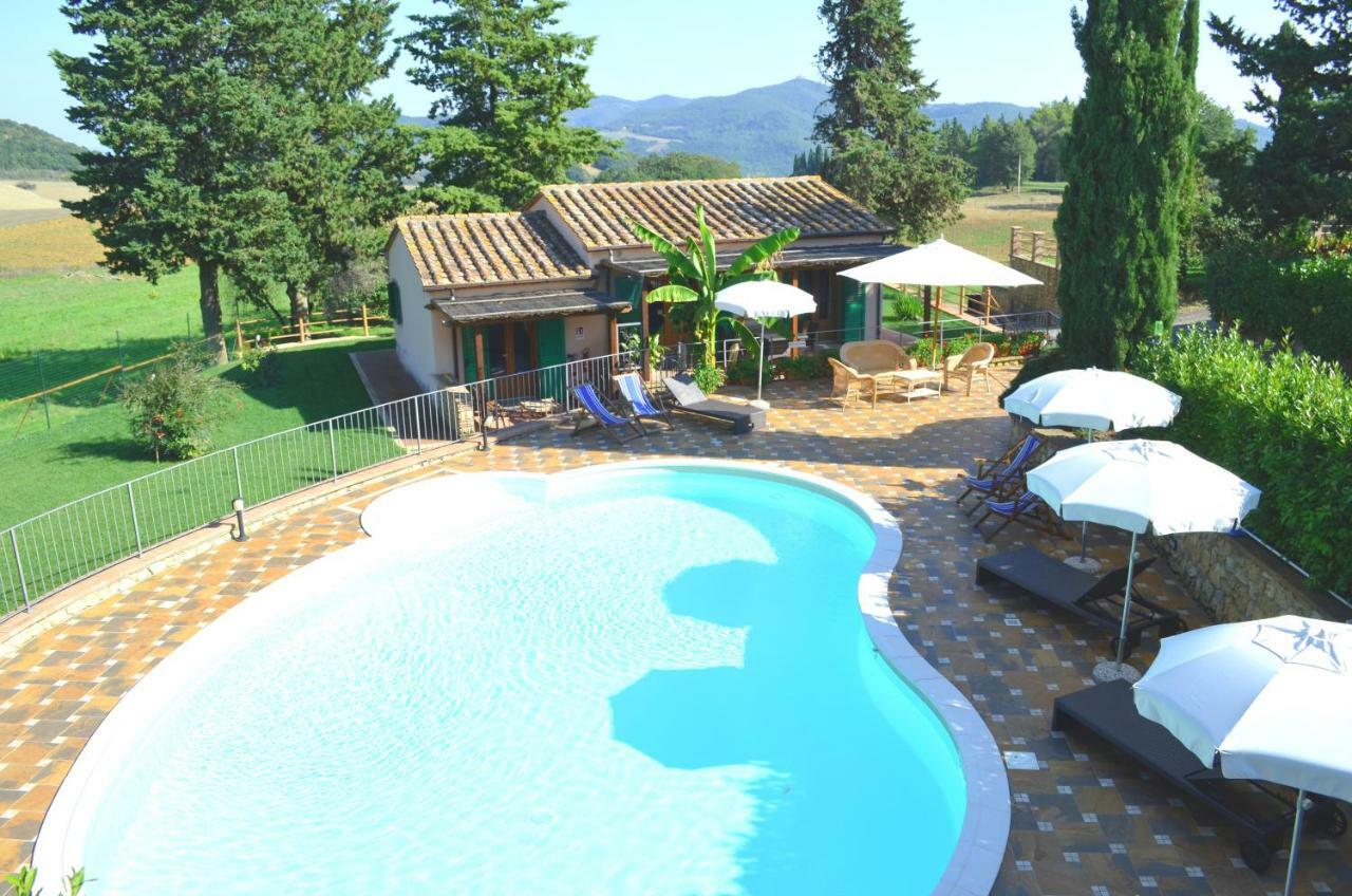 Agriturismo Rosa Dei Venti Pomarance Bagian luar foto